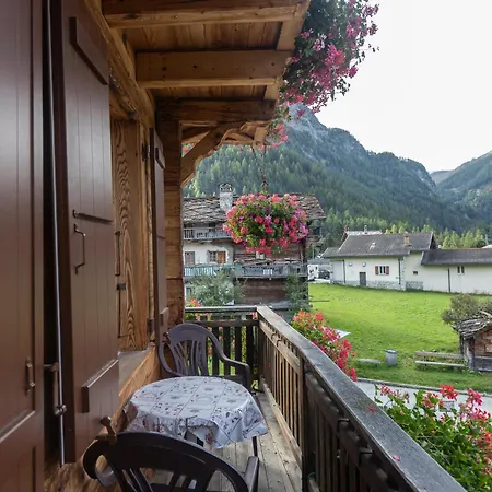 Hotel Dents De Veisivi 3*