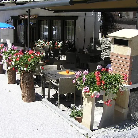 Hotel Dents De Veisivi Les Haudères