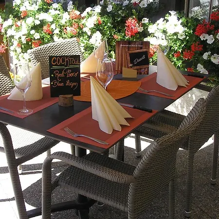 Hotel Dents De Veisivi 3*