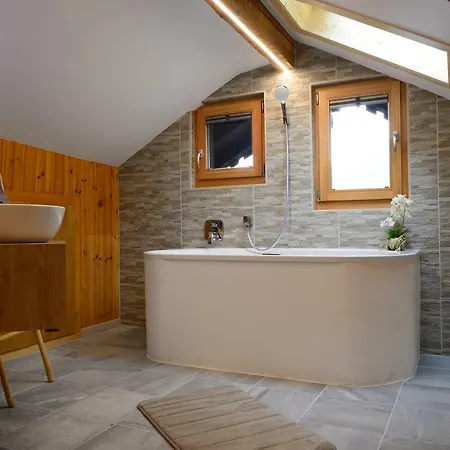 Dents De Veisivi Hotel 3*