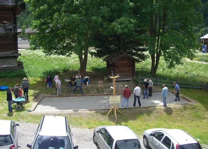 Dents De Veisivi Hotel Hauderes