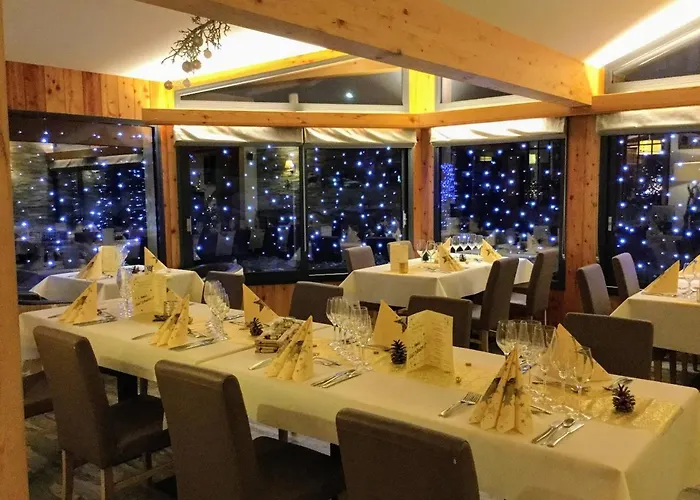 Szálloda Dents De Veisivi