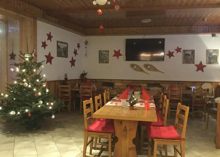Hotell Dents De Veisivi Haudères