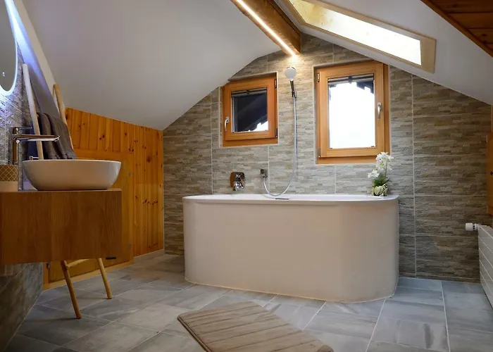 Dents De Veisivi Hotell 3*